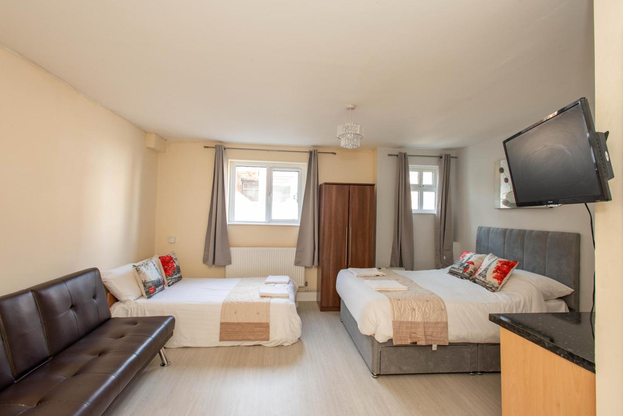 Saffron Apartment