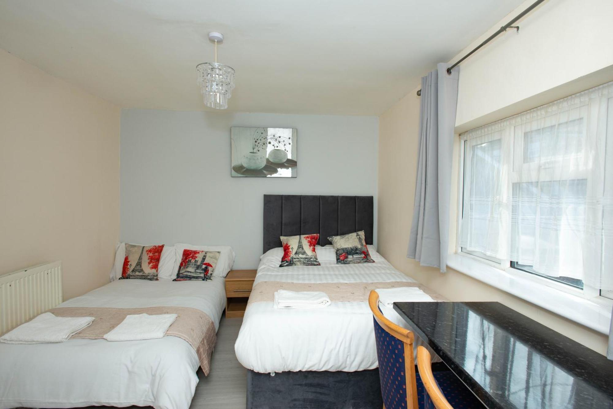 Saffron Apartment