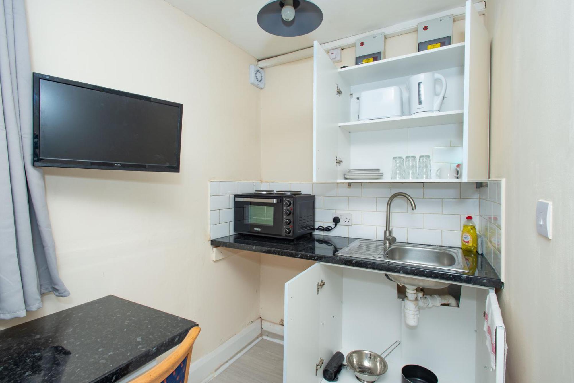 Saffron Apartment